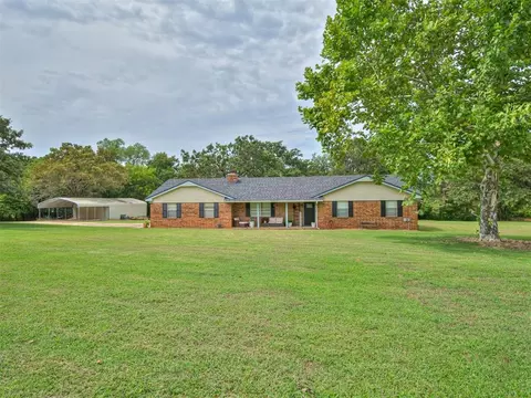 Exterior - 106 Oakleaf St, Mcloud, OK 74851 photo 14 of 14