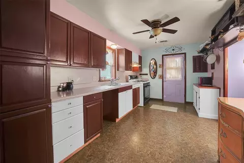 Kitchen - 120 S Highland Dr, Erick, OK 73645 photo 1 of 3