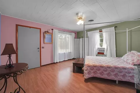 Bedroom - 120 S Highland Dr, Erick, OK 73645 photo 4 of 7