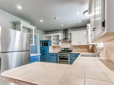 1813 Bonnycastle Ln, Yukon, OK 73099