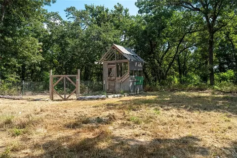 10693 Chandler Way, Mcloud, OK 74851 photo 16