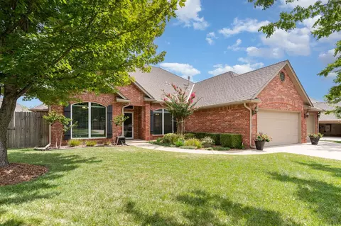 11604 Gateshead Dr, Oklahoma City, OK 73170