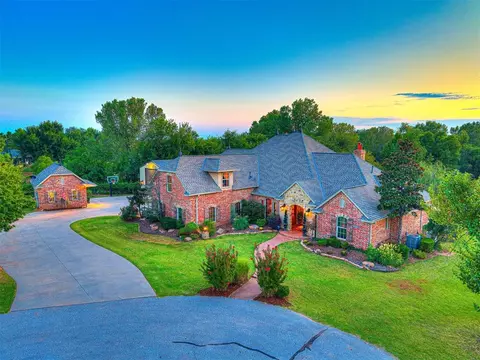 2215 Blackberry Run, Newcastle, OK 73065