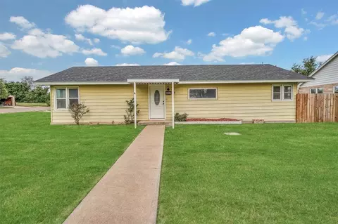 323 Ave J, Beaver, OK 73932
