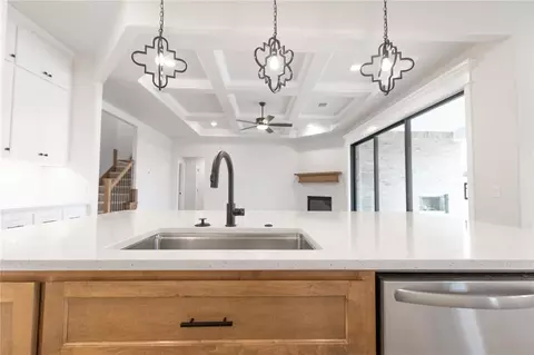 3101 Feather Dr, Yukon, OK 73099