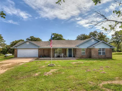 Exterior - 4601 Skyhawk Dr, Noble, OK 73068 photo 2 of 16