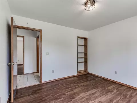 Bedroom - 4601 Skyhawk Dr, Noble, OK 73068 photo 8 of 9