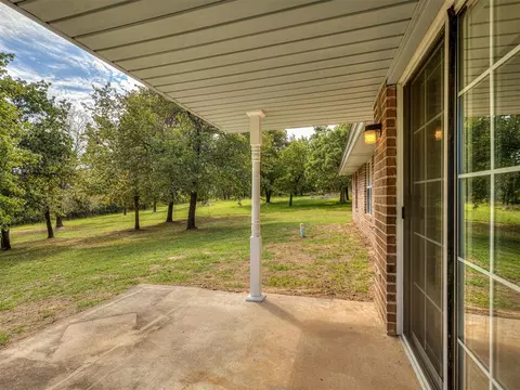 Exterior - 4601 Skyhawk Dr, Noble, OK 73068 photo 11 of 16