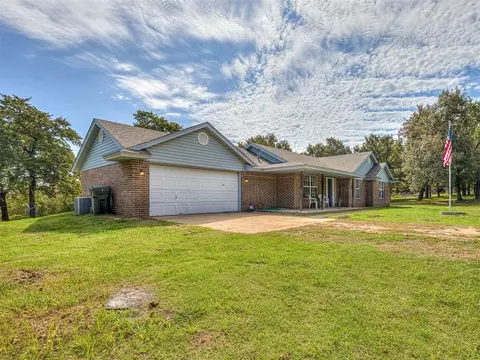 Exterior - 4601 Skyhawk Dr, Noble, OK 73068 photo 7 of 16