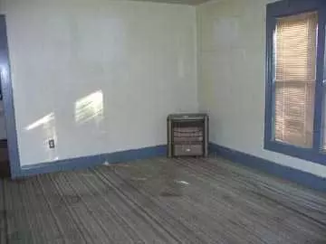 130 N 8th, Mcloud, OK 74851 photo 3