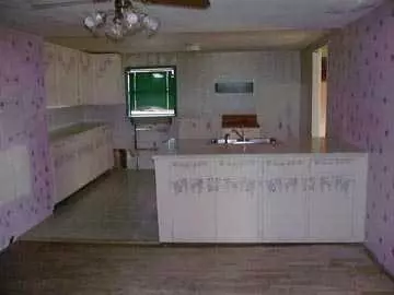130 N 8th, Mcloud, OK 74851 photo 4