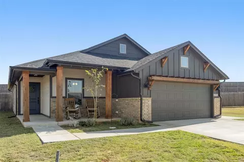 225 Renee Dr, Blanchard, OK 73010
