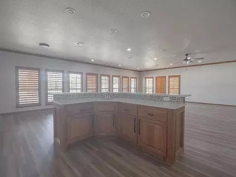 Living - 116 E Cedar Dr, Tuttle, OK 73089 photo 1 of 4