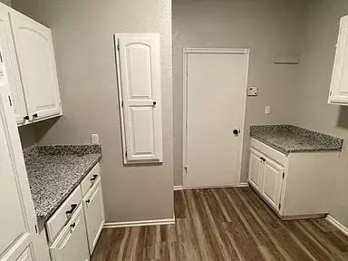 Other - 116 E Cedar Dr, Tuttle, OK 73089 photo 3 of 4