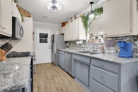 605 Comanche Trl, Altus, OK 73521 photo 10