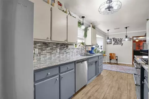 605 Comanche Trl, Altus, OK 73521 photo 11