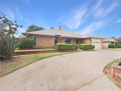 4044 Spyglass Rd, Oklahoma City, OK 73120