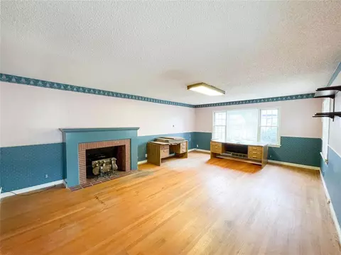 212 N Pine St, Guthrie, OK 73044 photo 10