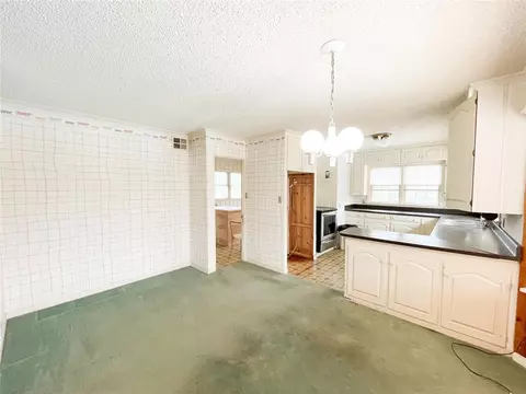 212 N Pine St, Guthrie, OK 73044 photo 13