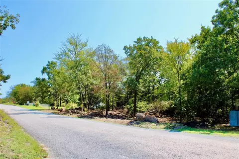 Pine Drive, Stigler, OK 74462
