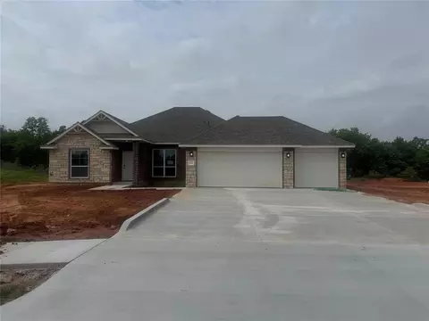 1311 Pushmataha Blvd, Choctaw, OK 73020