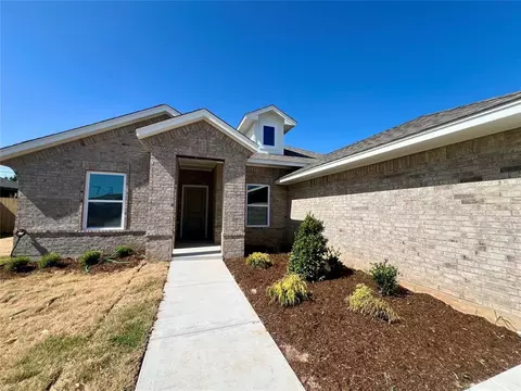 997 SE 16th Ter, Newcastle, OK 73065
