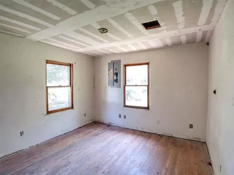 Bedroom - 414 S 3rd St, Byars, OK 74831 photo 1 of 1