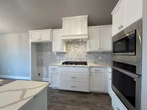 13812 Klinsman Rd, Piedmont, OK 73078