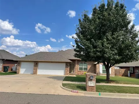 2017 Central Pkwy, Norman, OK 73071