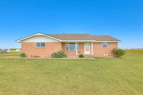 9620 N Calumet Rd, Calumet, OK 73014
