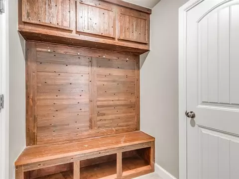 Entry Way - 2017 Edgewater Dr, Moore, OK 73160 photo 3 of 4