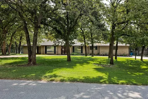 400 Early Dawn Dr, Edmond, OK 73034