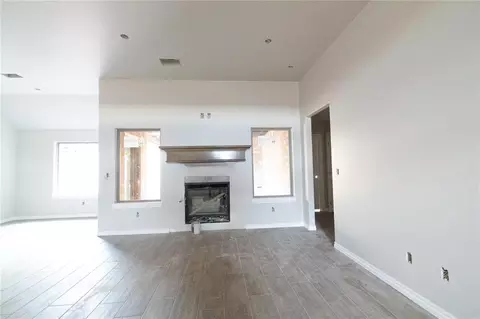 8401 Hazelwood Way, Edmond, OK 73034