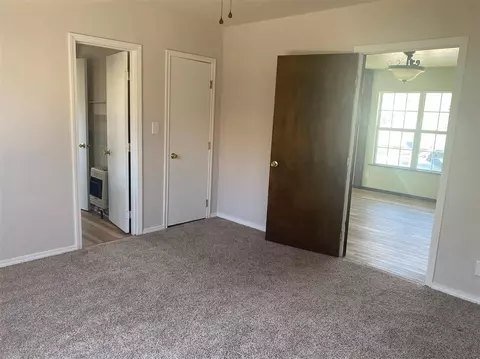 Bedroom - 1328 E 10th St, Shawnee, OK 74801 photo 3 of 3