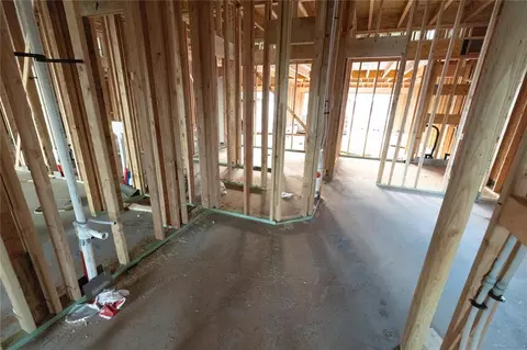 Entry Way - 2905 Crossover Ct, Moore, OK 73160 photo 4 of 9