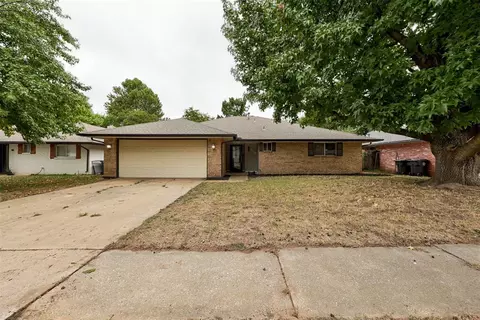 7433 NW 31st St, Bethany, OK 73008
