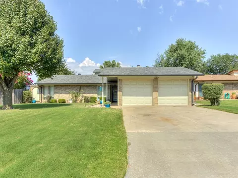 829 NW 116th Ter, Oklahoma City, OK 73114