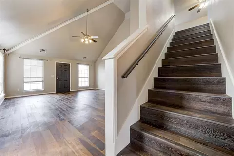 Entry Way - 1405 SW 24th St, Moore, OK 73170 photo 1 of 1