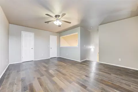 Living - 1405 SW 24th St, Moore, OK 73170 photo 9 of 9