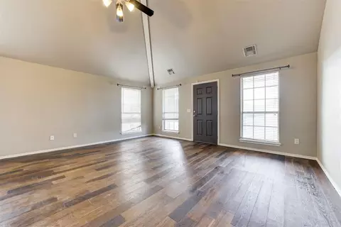 Living - 1405 SW 24th St, Moore, OK 73170 photo 3 of 9