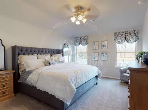 Bedroom - 420 Labelle Ln, Tuttle, OK 73089 photo 4 of 4