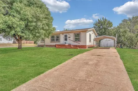 1314 N Broadway St, Sayre, OK 73662