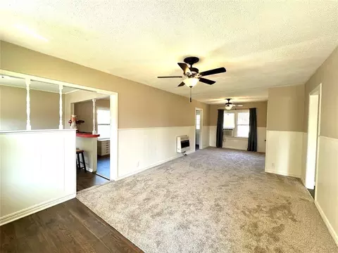 Living - 1212 E 11th St, Shawnee, OK 74801 photo 4 of 4