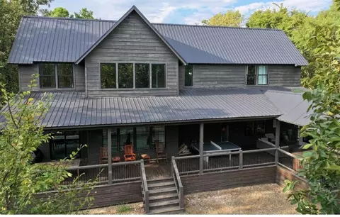447 Woodland Hills Trl, Broken Bow, OK 74728