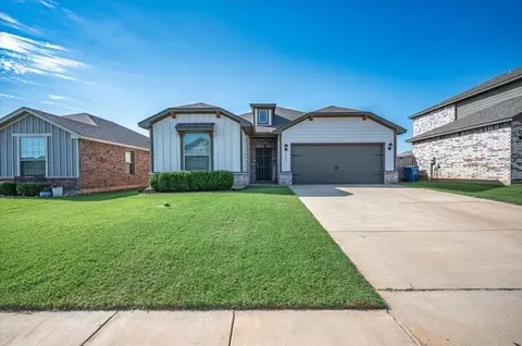 908 NW 6th St, Newcastle, OK 73065