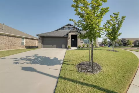 601 Blue Fish Rd, Norman, OK 73069