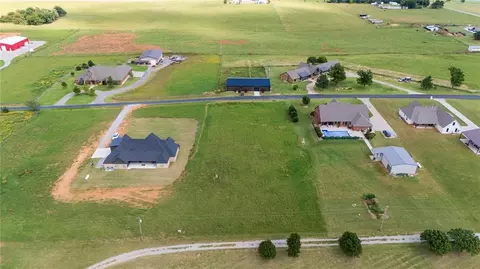 N 2425 Road, Weatherford, OK 73096