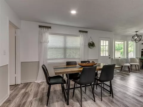 Dining - 1033 Mockingbird Ln, Norman, OK 73071 photo 1 of 2