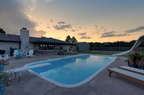 11268 N 1975 Rd, Elk City, OK 73644