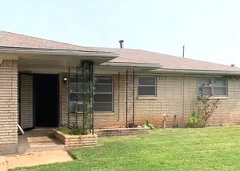 4345 Woodedge Dr, Oklahoma City, OK 73115